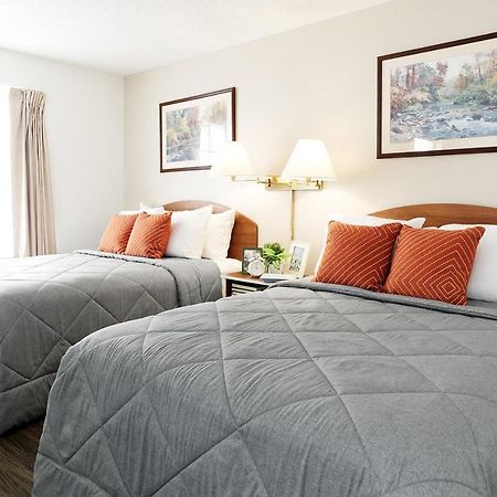 Intown Suites Extended Stay Jacksonville Fl - Atlantic Blvd Экстерьер фото